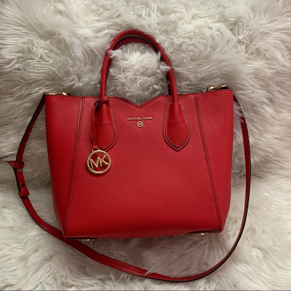 🔥 like NEW Michael Kors red purse